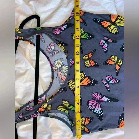 No Boundaries Kid’s Large 11-13 Butterfly Tank Top - Picture 3 of 4